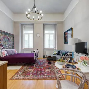  Appartamento Bohemian In The Centre