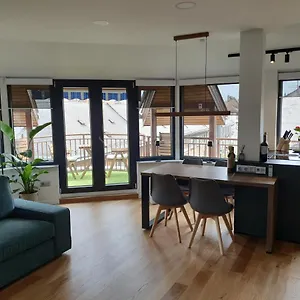  Appartamento Modern Floor Loft With Balcony